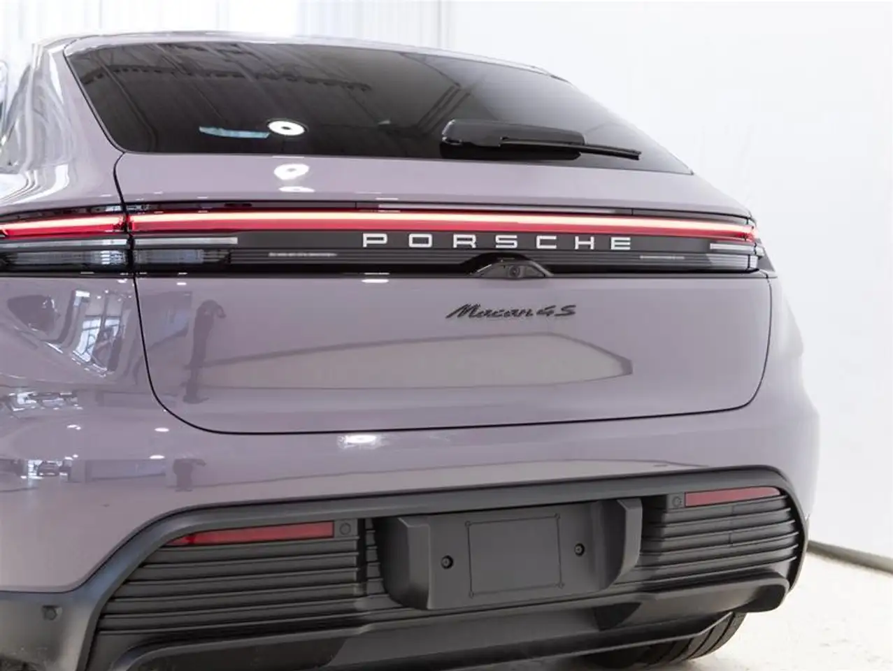 Porsche Macan снимка Porsche Macan