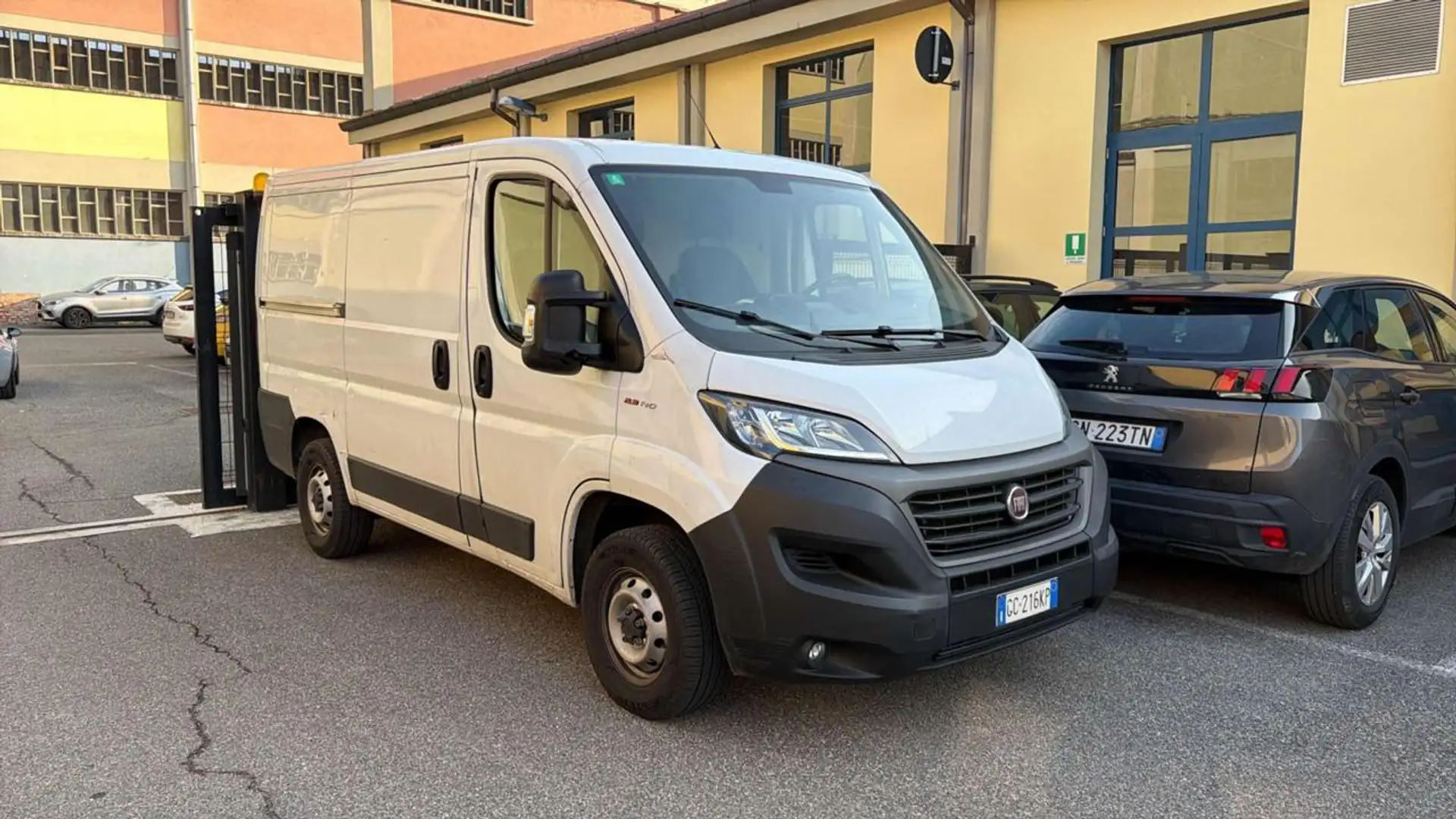 Fiat Ducato 33 2.3 MJT 140CV PM-TN Furgone Blanc - 1