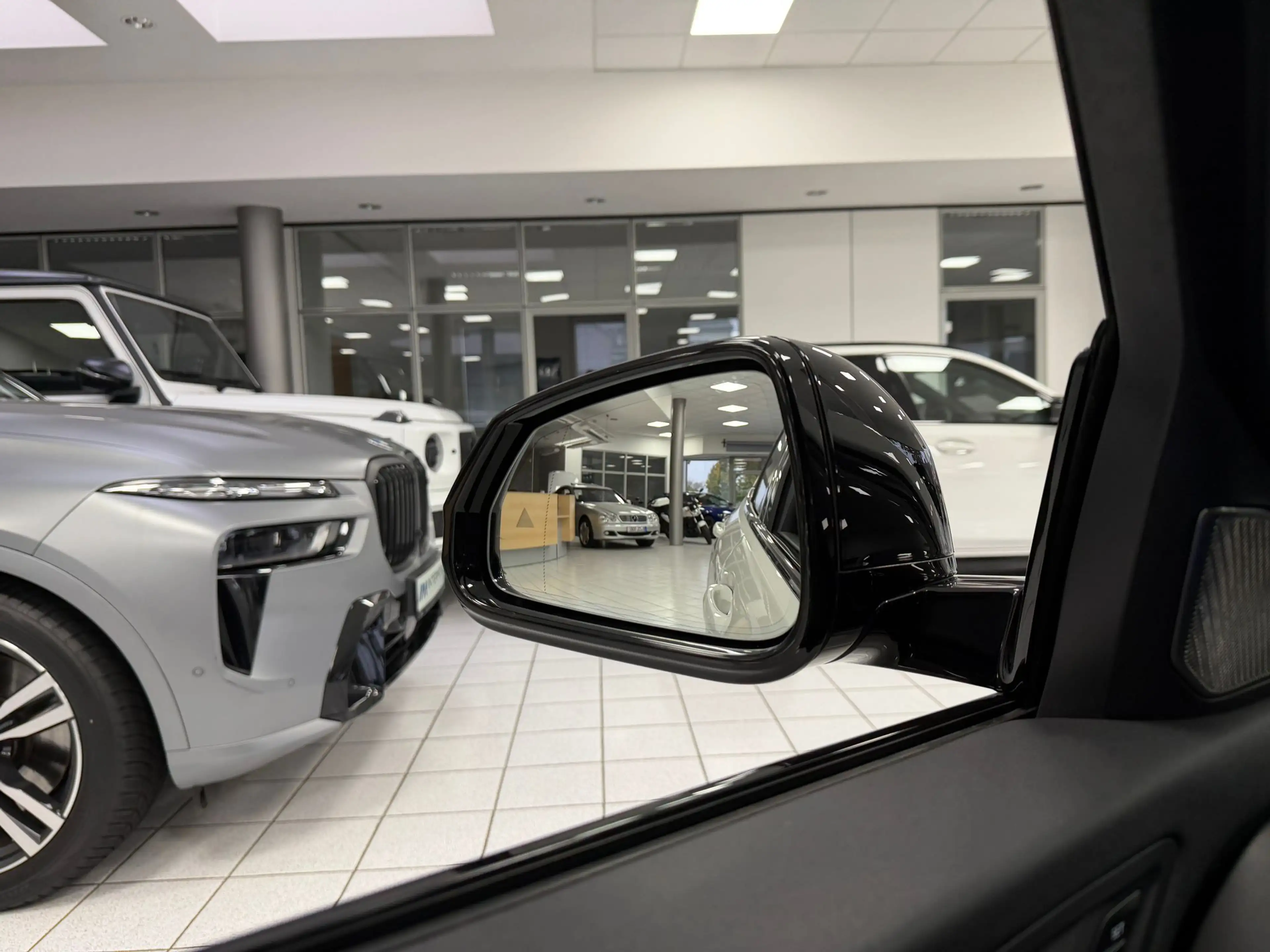 BMW 120 d M-Sport HUD*H K*ACC*MEMO*SHADOW*AHK*360° — photo 8