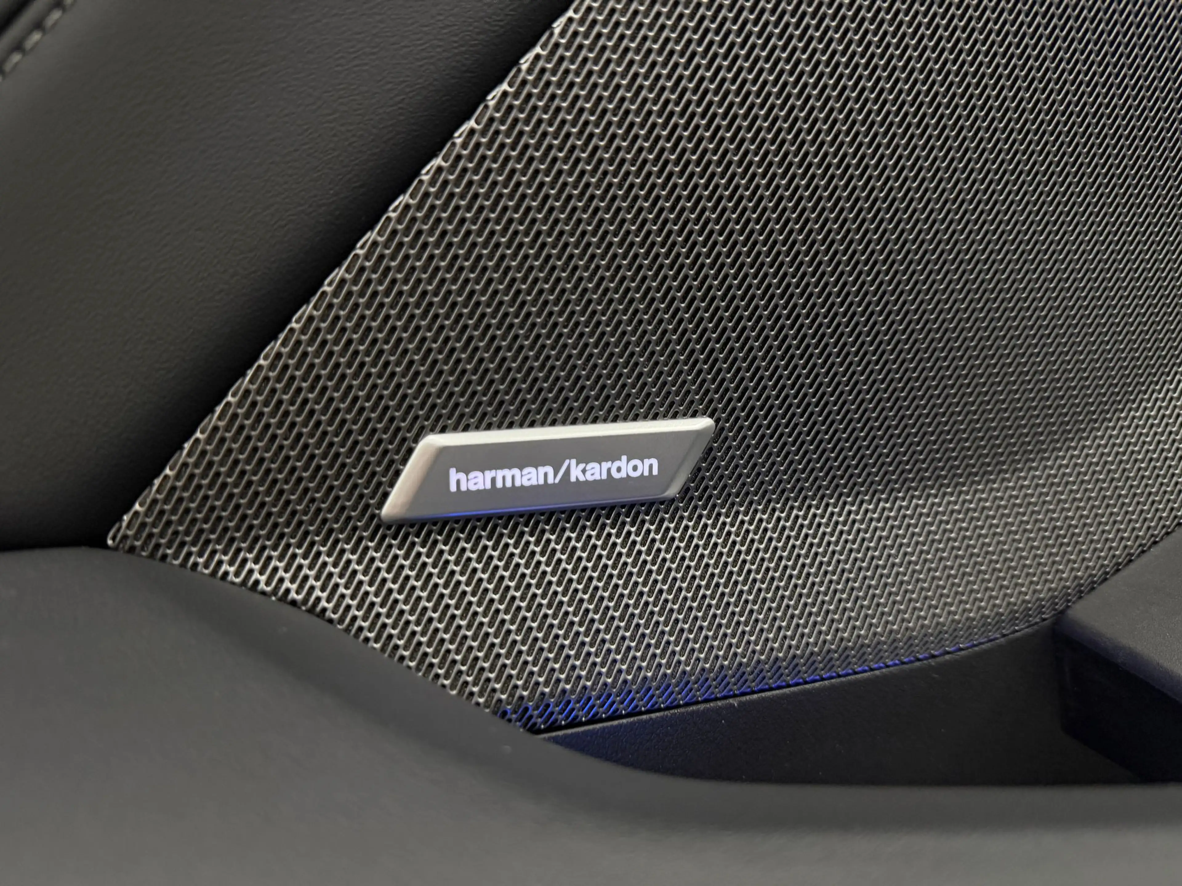 BMW 120 d M-Sport HUD*H K*ACC*MEMO*SHADOW*AHK*360° — photo 10