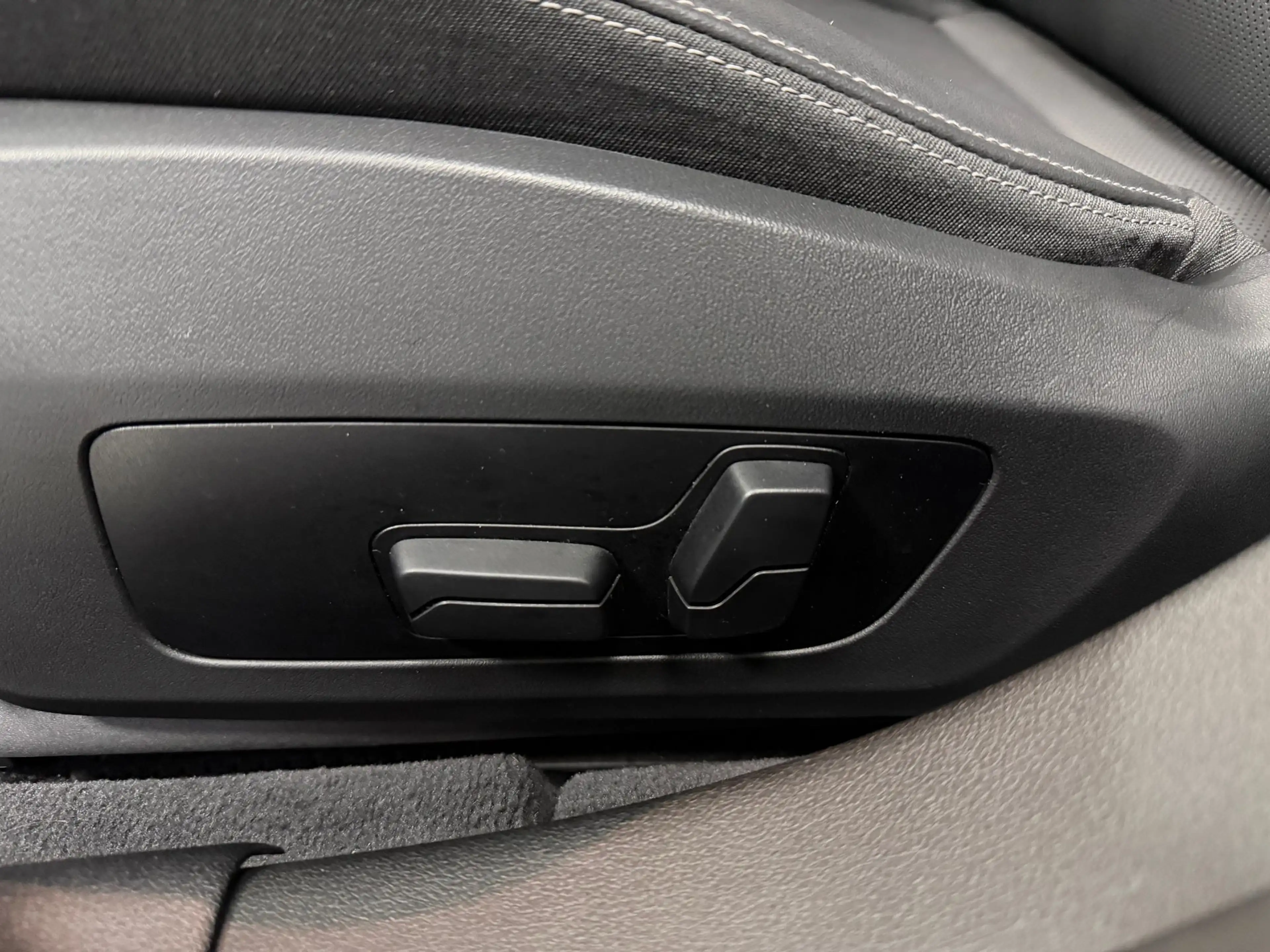 BMW 120 d M-Sport HUD*H K*ACC*MEMO*SHADOW*AHK*360° — photo 14