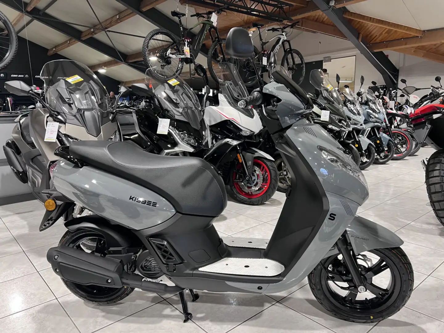 Peugeot Kisbee CL B  45 km/h Meteor Grey Gri - 1