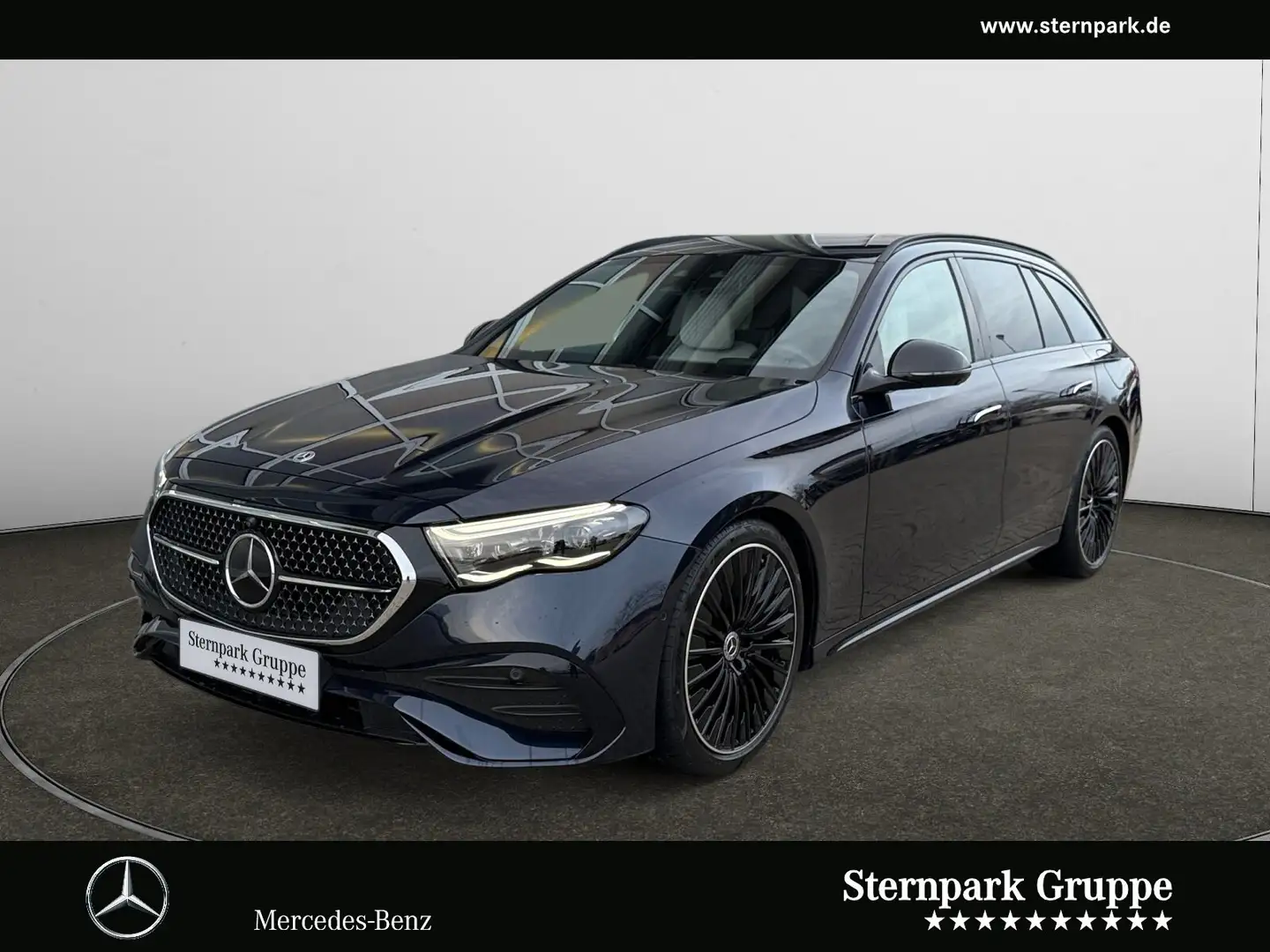 Mercedes-Benz E 300 E 300 e T- AMG Distronic+AIR+SUPER+Night+MASSAGE Blau - 1