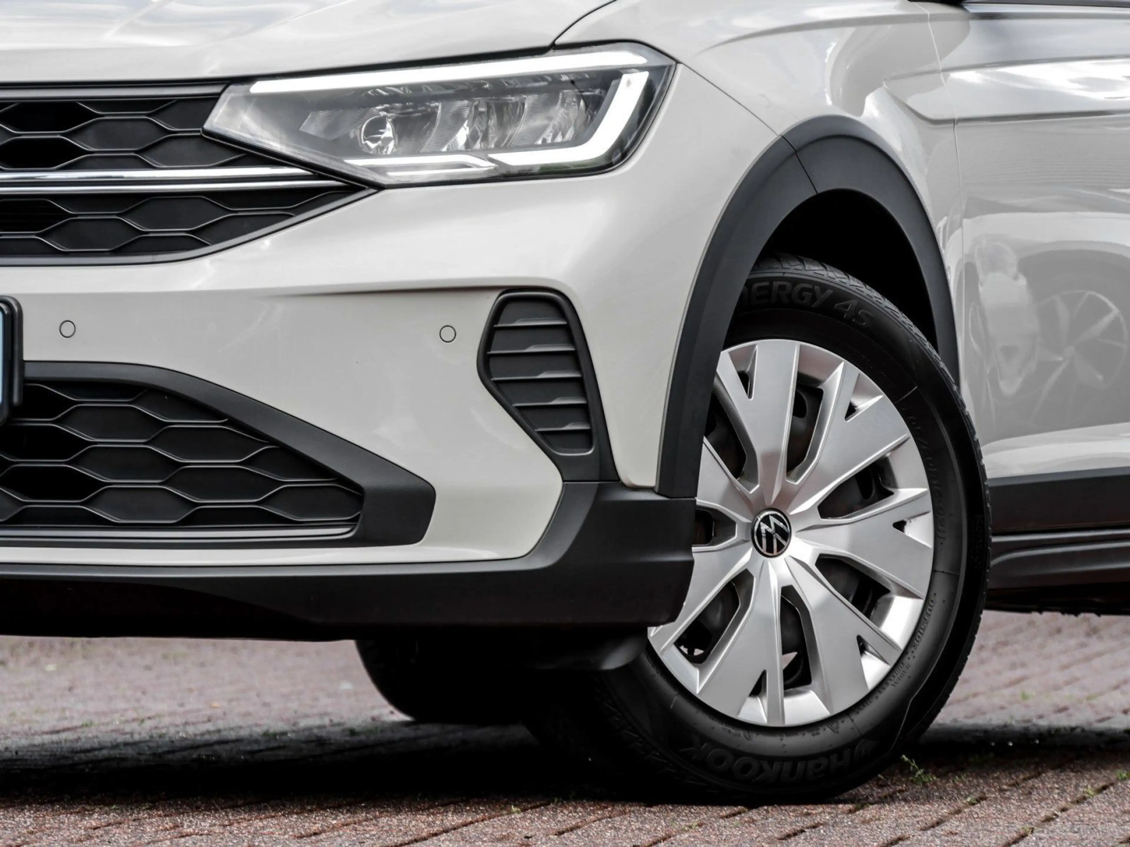 Volkswagen Taigo 1.0 TSI SITZHZG GANZJAHRESREIFEN PDC KLIMA — photo 6