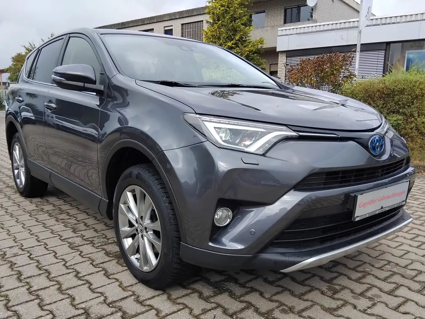 Toyota RAV 4 Team D, AHK, NAVI, LED. Grau - 2