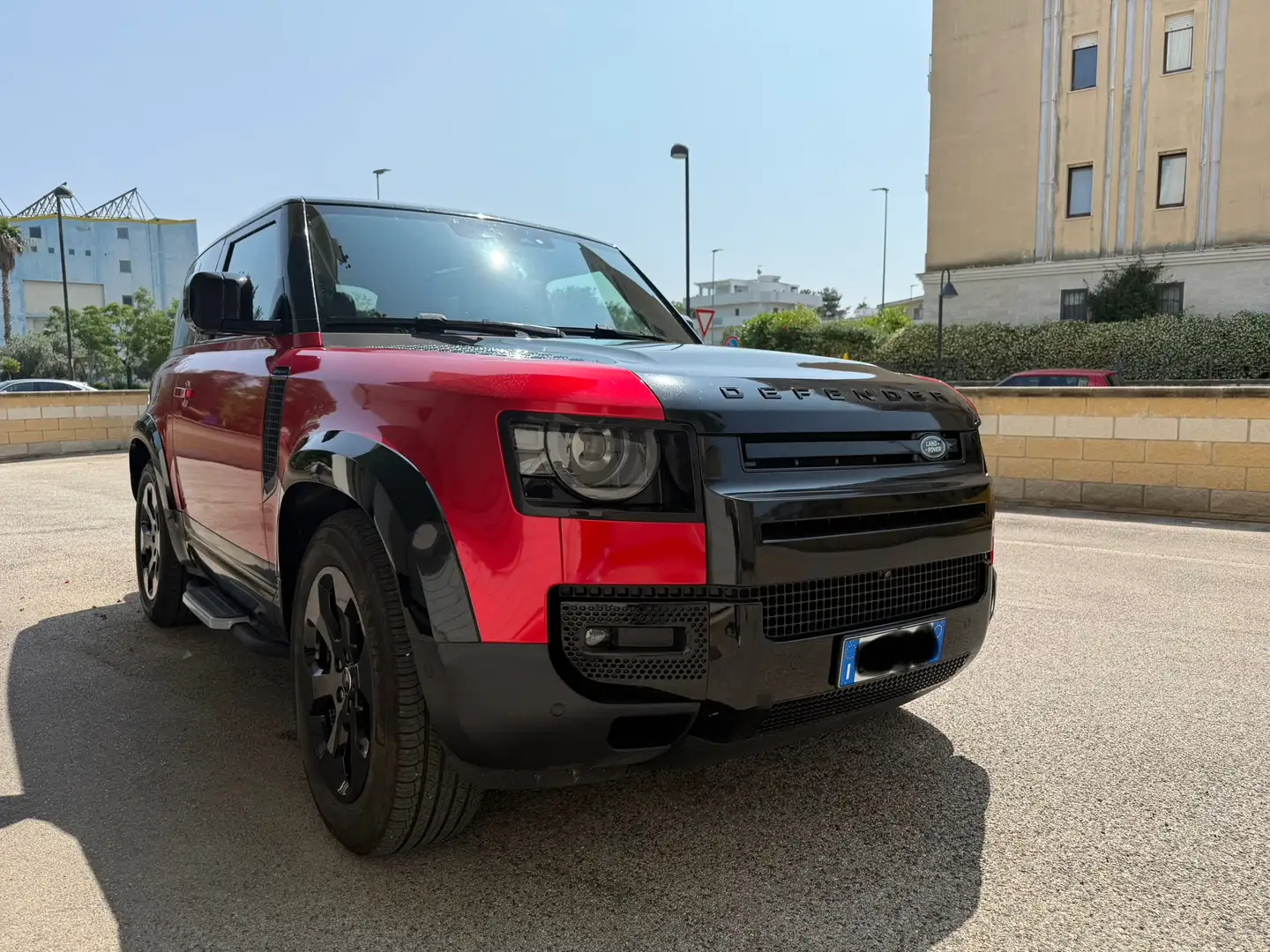 Land Rover Defender 90 Hard Top 3.0d i6 mhev awd 200cv auto - 1