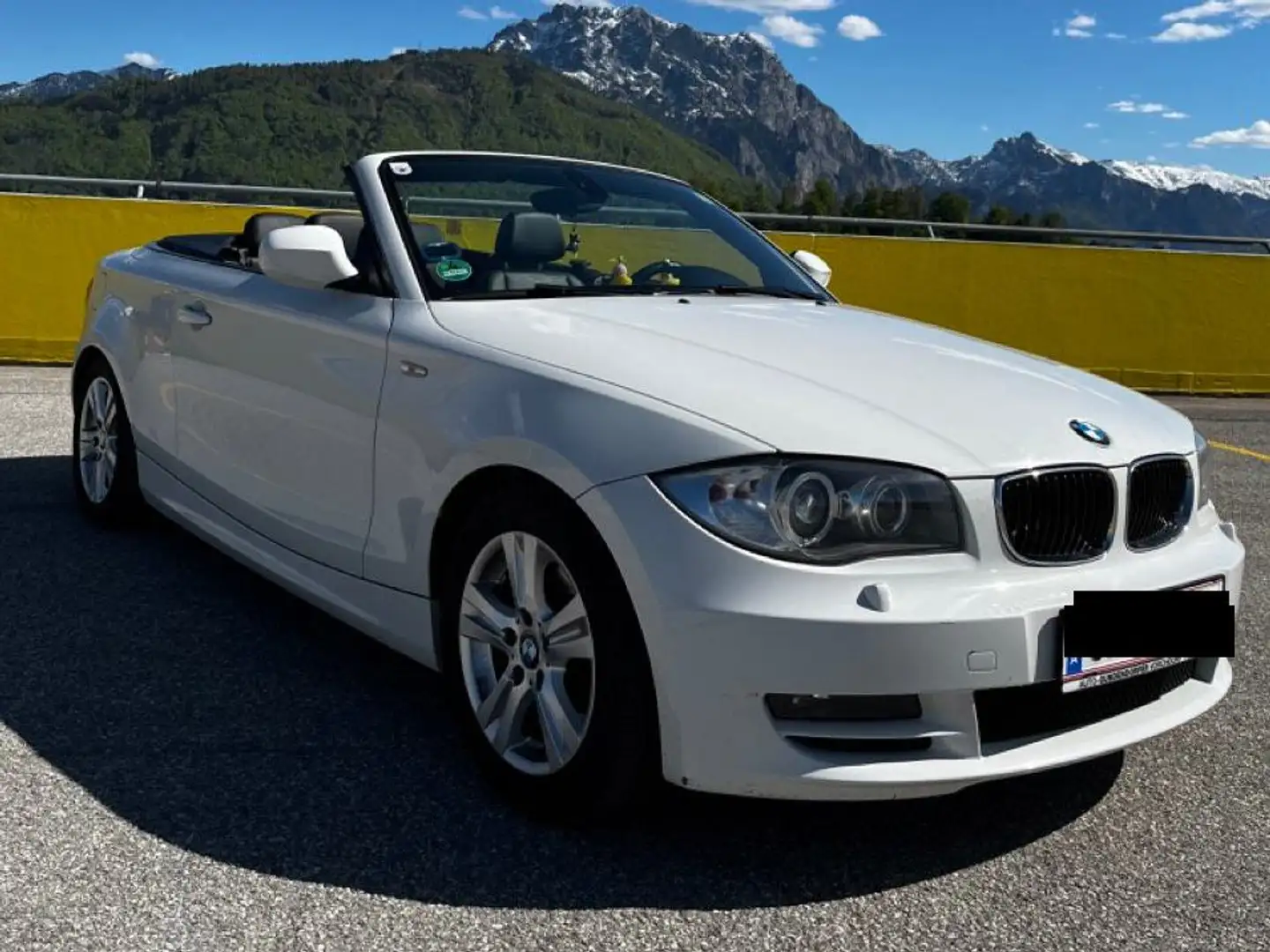 BMW 118 M-Fahrwerk | Xenon | Leder | Klimaautomatik| PDC Weiß - 1