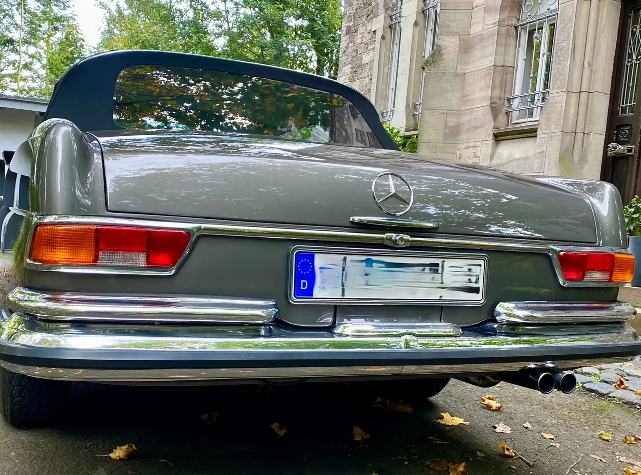 Mercedes-Benz 280 SE 3,5, foto 3