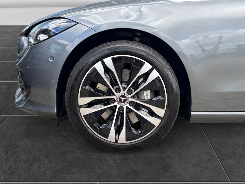 Mercedes-Benz C 300 e T AVANTGARDE|AMBIENTE|DISTR|HUD|KEYLESS — photo 11