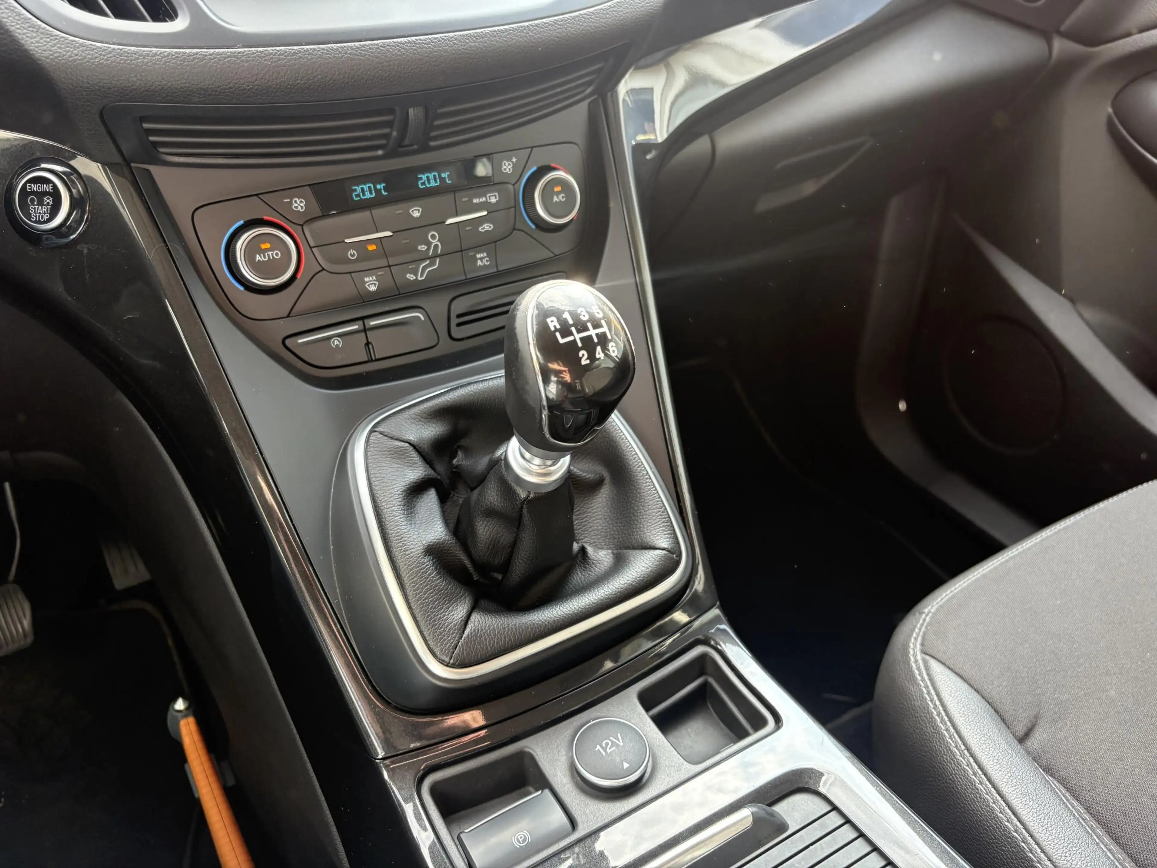 Ford Kuga 1.5 EcoBoost Titanium | NAP | Trekhaak | Navigatie — photo 23