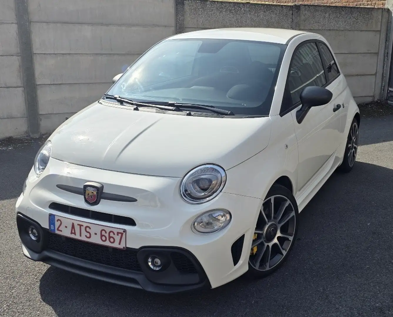 Abarth 695 1.4 T-Jet (EU6.4) - 1