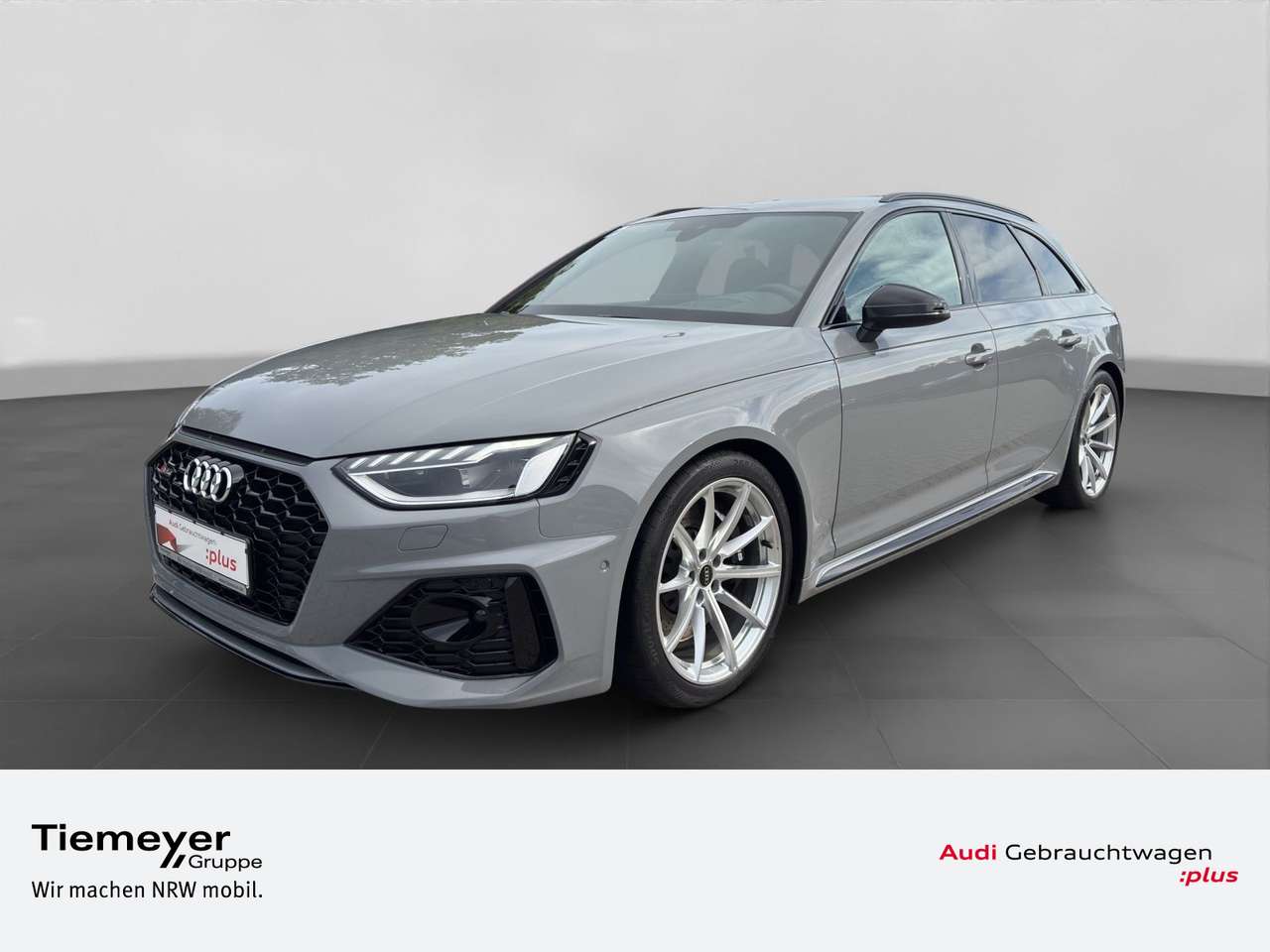 Audi RS4 2024