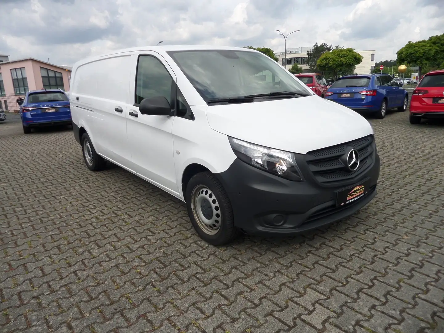 Mercedes-Benz Vito 116 CDI 4x4 Extralang+Autom+Navi+Standhzg+Sortimo Weiß - 2