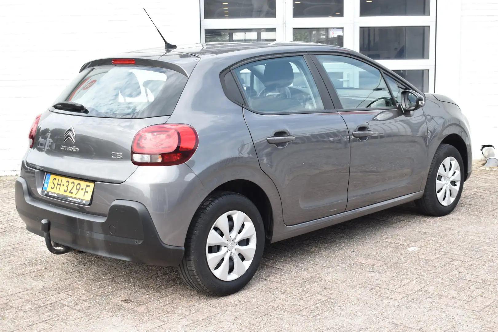 Citroen C3 PureTech 82 Feel | Airco | Navi | Trekhaak | parke Gris - 2
