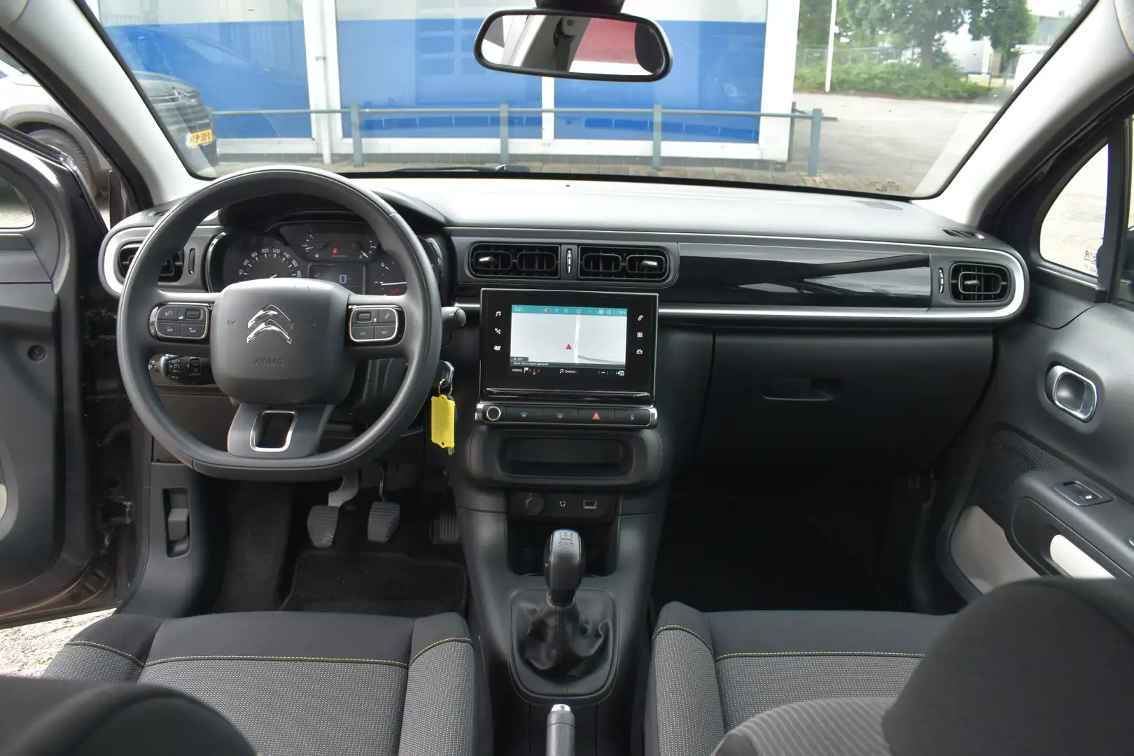Citroen C3 PureTech 82 Feel Grijs - 2