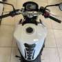 Suzuki GSR 750 - thumbnail 3