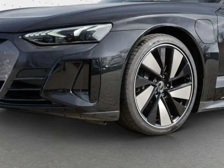 Audi e-tron GT 2022, foto 13