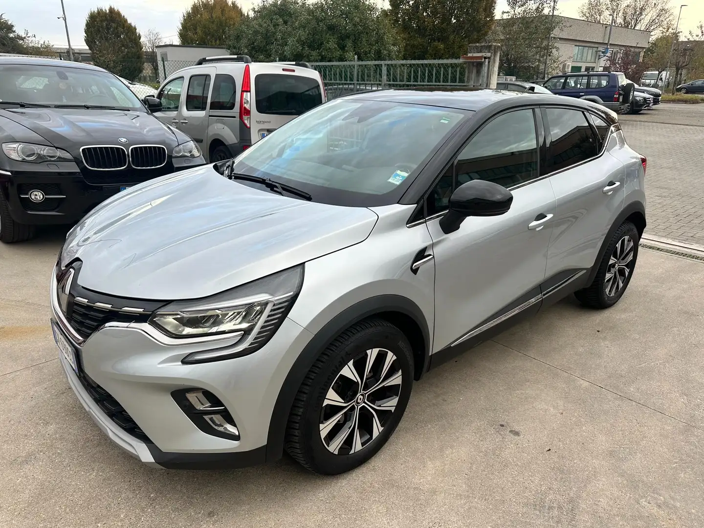 Renault Captur 1.0 tce Techno 90cv - 2