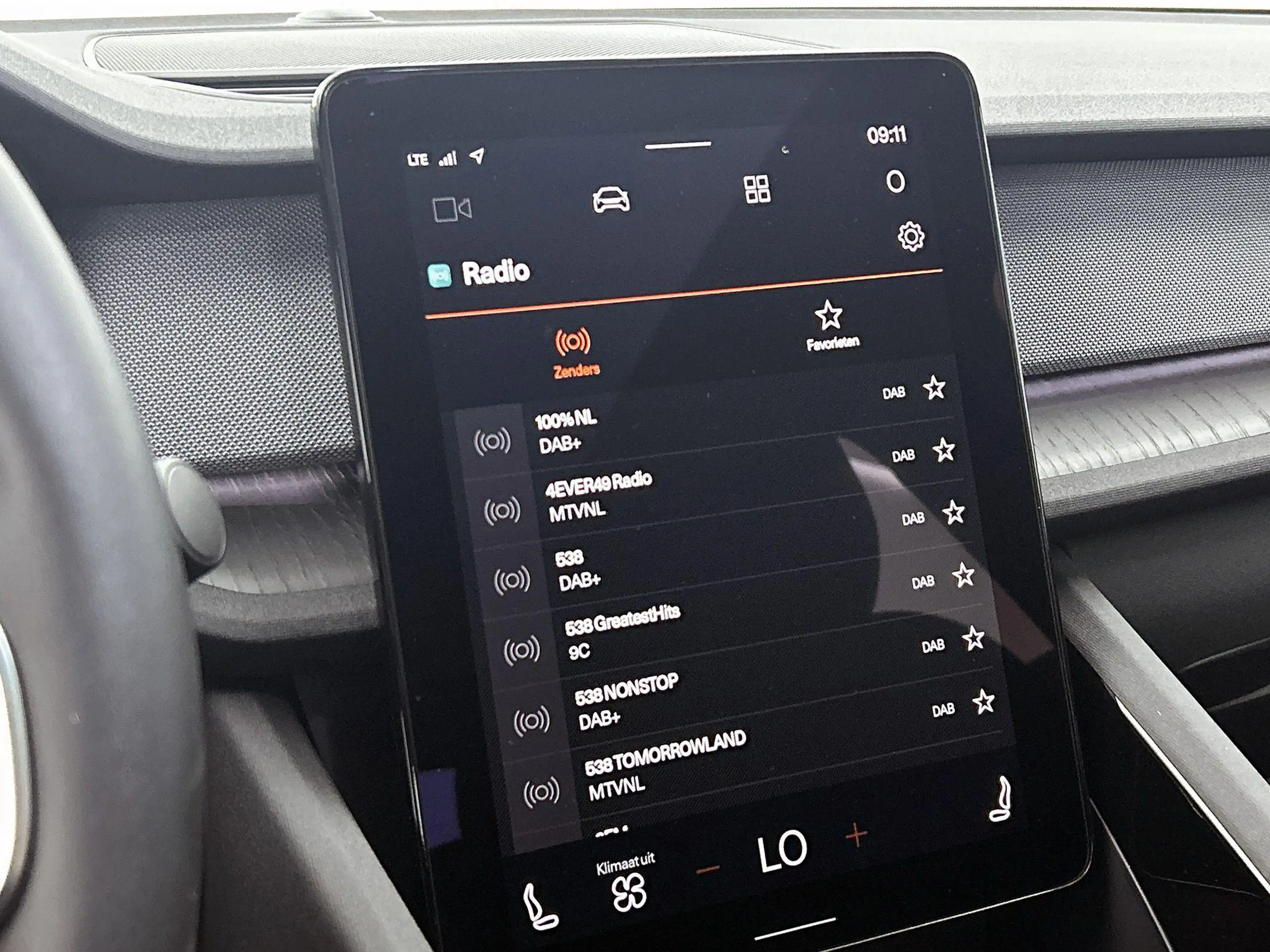 Polestar 2 Long Range Single Motor Plus 82 kWh — photo 7