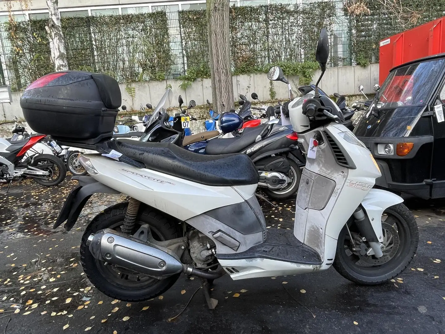 Aprilia Sport City 300 Cube Motor überholt TÜV 06/26 Blanc - 1
