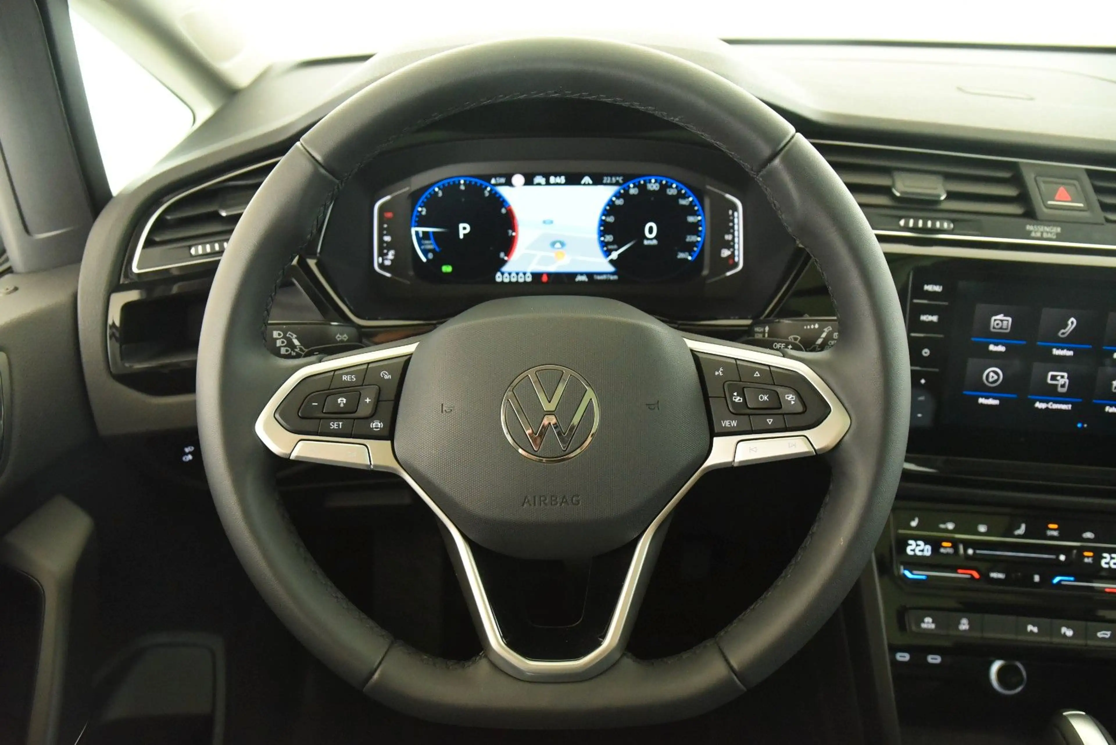Volkswagen Touran 1.5 TSI ACT OPF DSG Comfortline StandHzg — photo 11