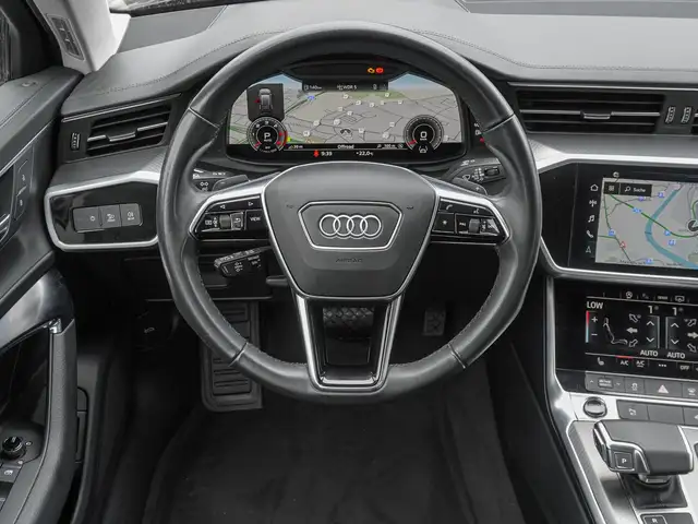 Audi A6 view 12