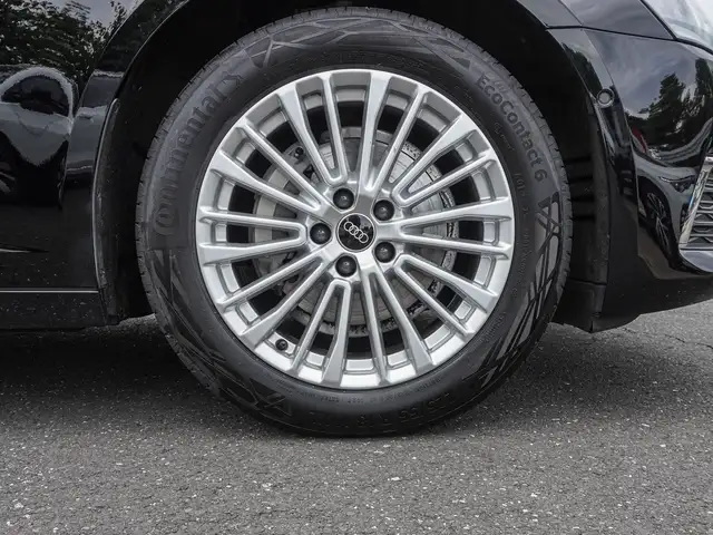 Audi A6 view 7