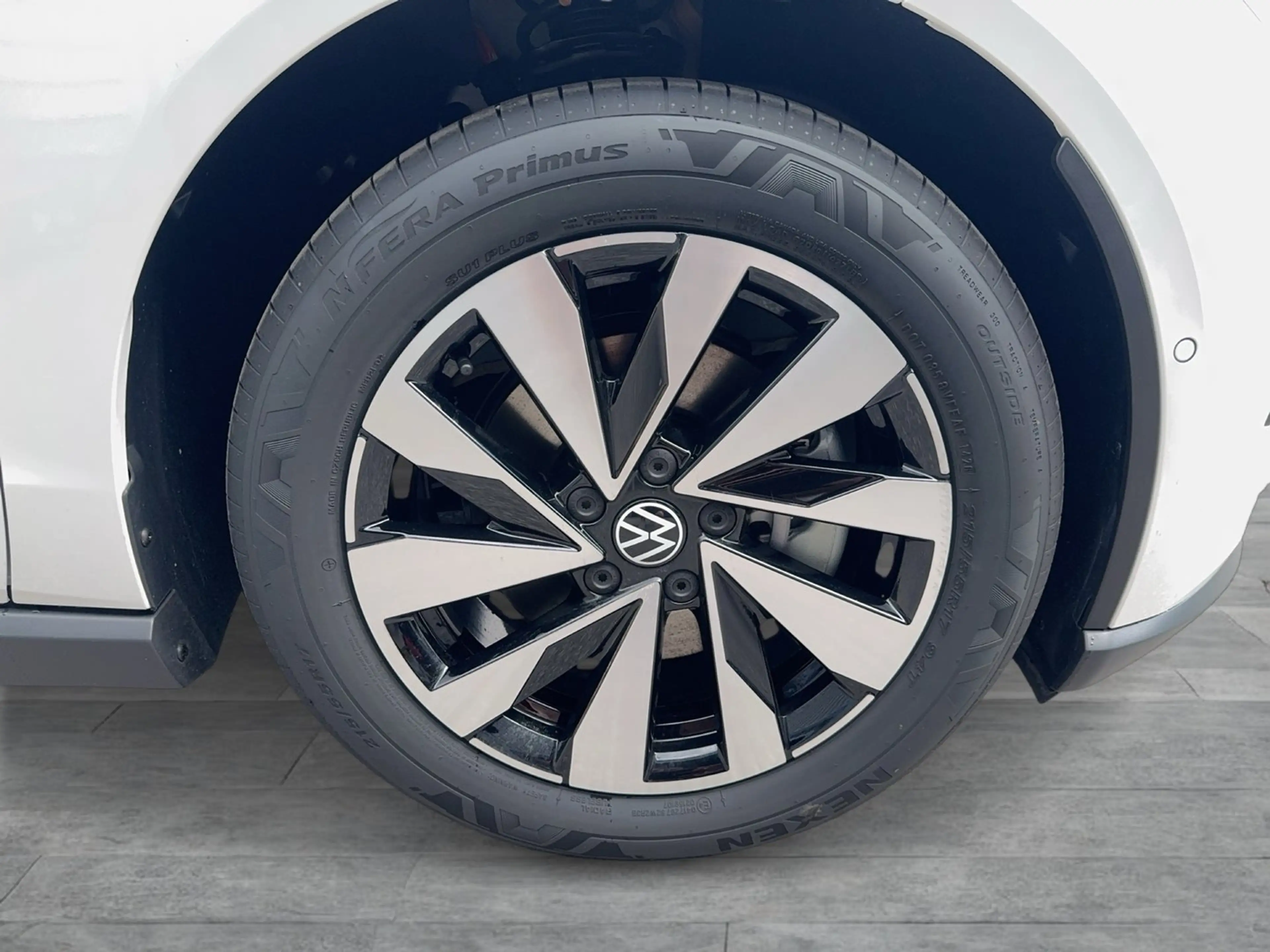 Volkswagen ID. Polo VW ID. Polo Style Edition+ 155 kW - 52 kWh — photo 5