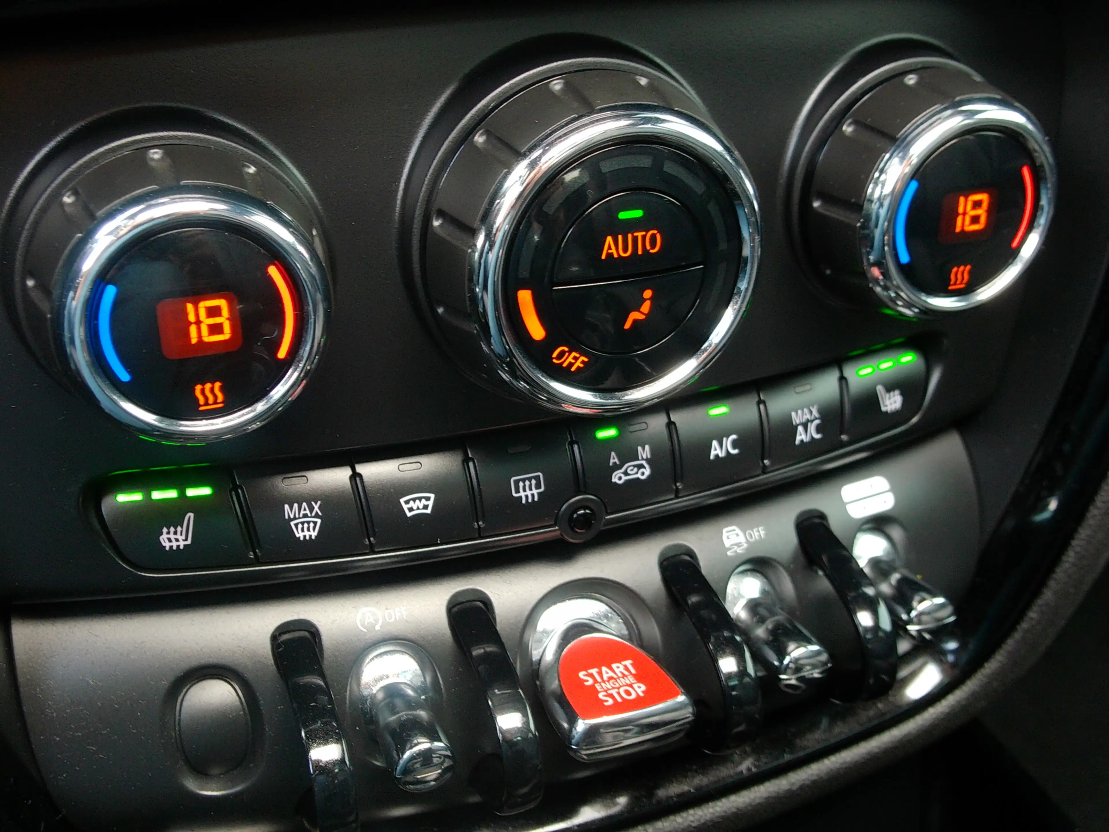 MINI Cooper Clubman 1.5 Chili, Automaat / Apple Carplay / Schuifdak / — photo 16