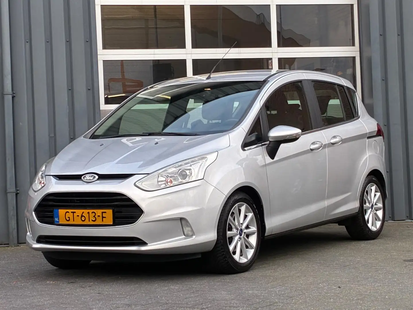 Ford B-Max 1.0 EcoBoost Titanium Climate control, Cruise cont Grau - 1