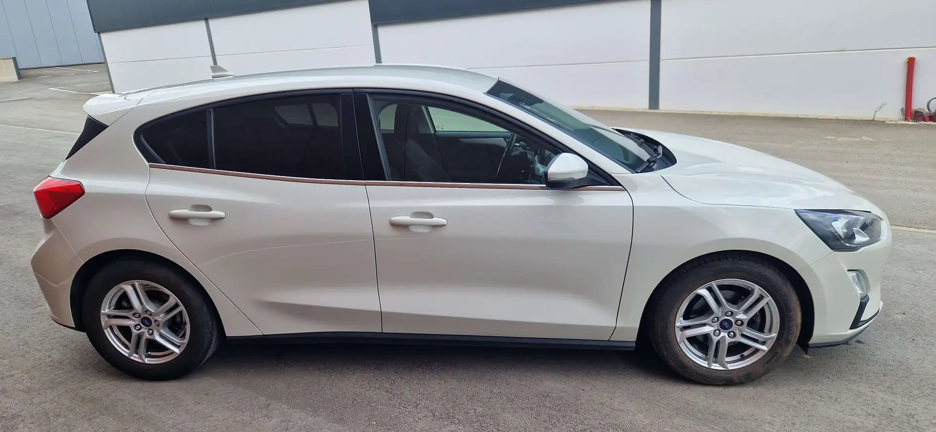 Ford Focus IV 1.5 Tdci 120ch Beige - 2