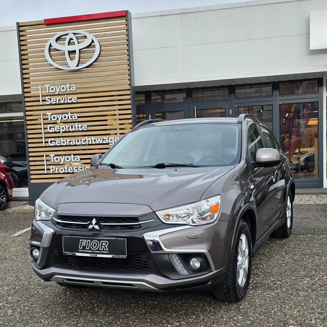 Mitsubishi ASX Invite 4WD Braun - 2