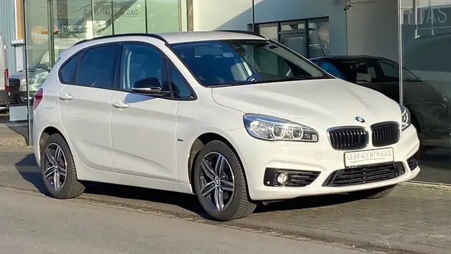 BMW 218 218 i Active Tourer , Sport Line , NAVI , PDC