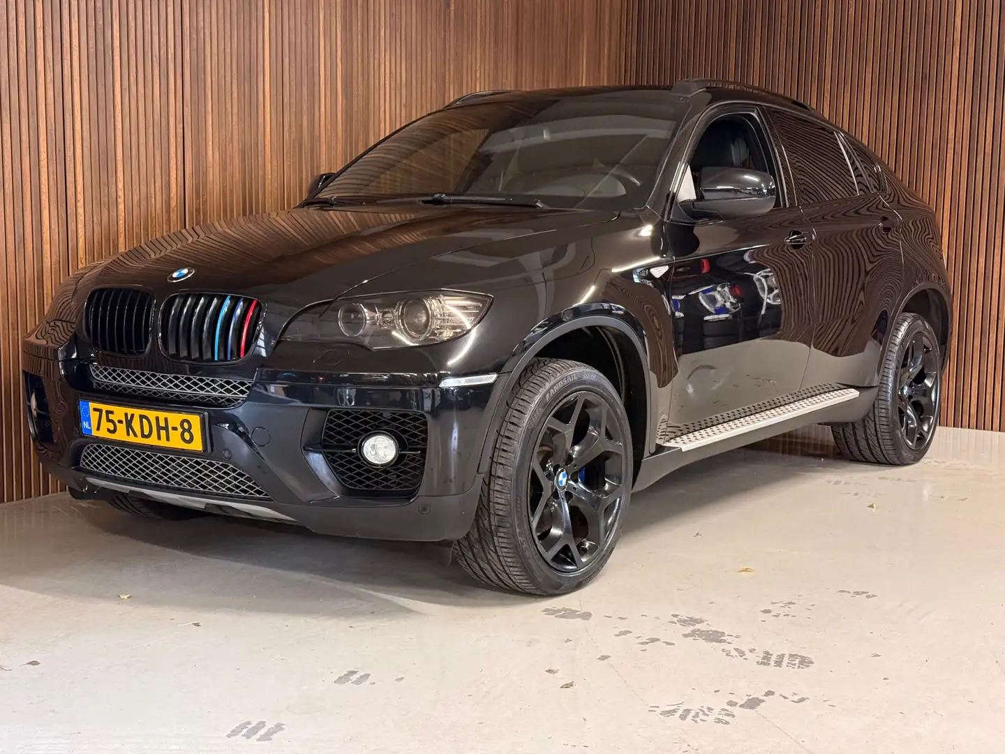BMW X6 XDrive35i High Executive - Youngtimer - HUD - Comf Noir - 1