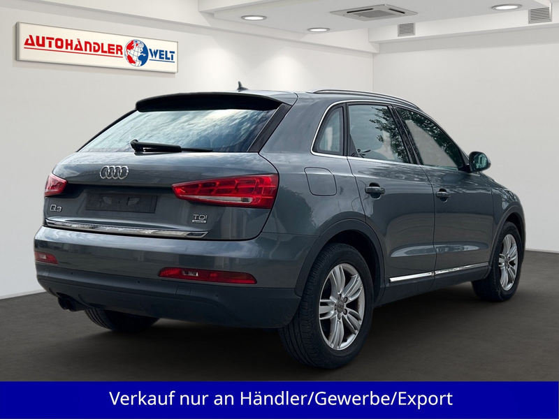Audi Q3 2.0 TDI quattro 1.Hand Automatik AAC SHZ Navi — photo 5