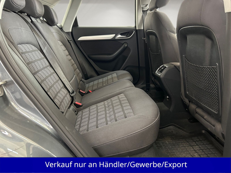 Audi Q3 2.0 TDI quattro 1.Hand Automatik AAC SHZ Navi — photo 12