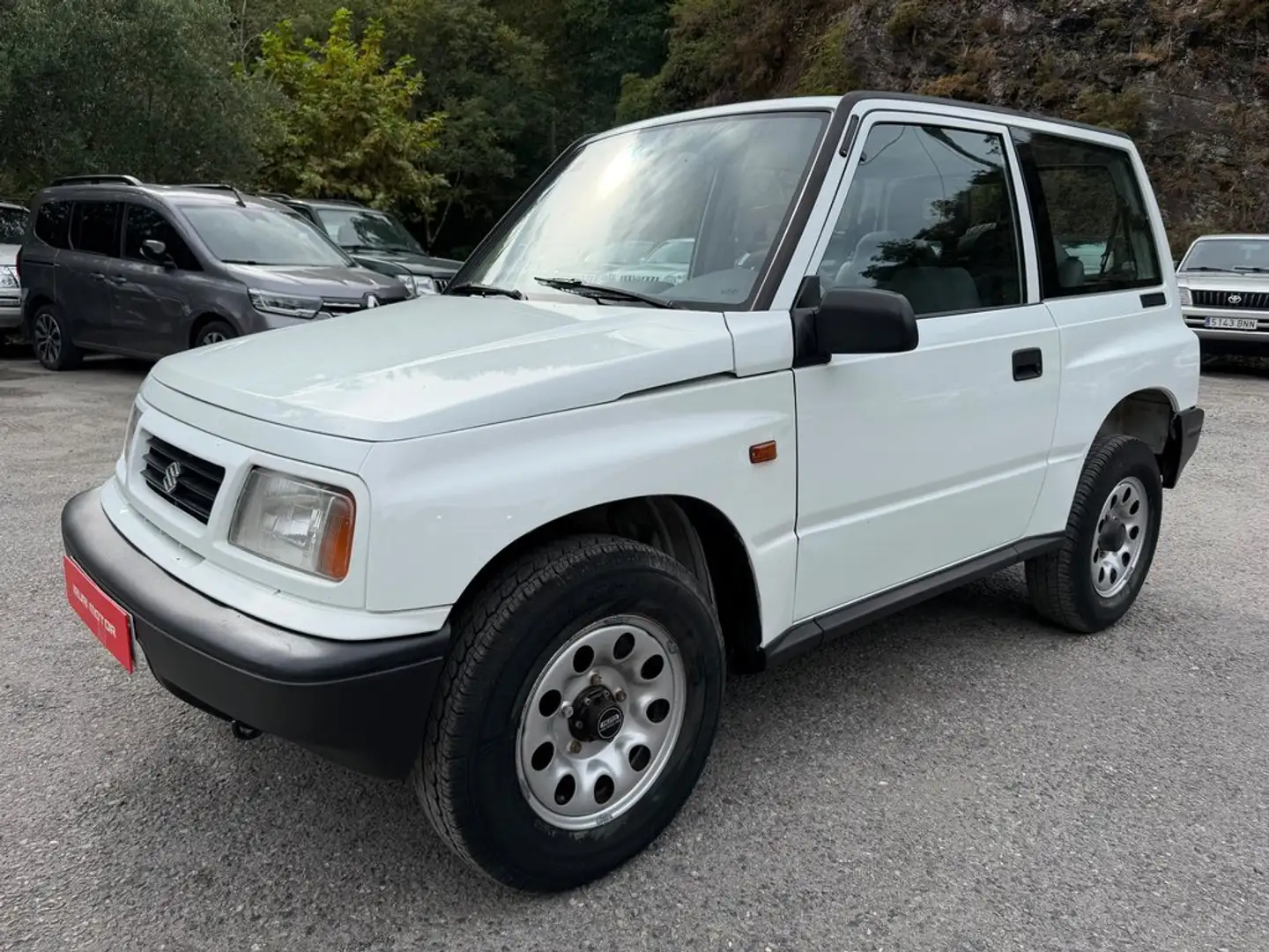 Suzuki Vitara 2.0HDI M/TOP LUJO A/A Blanco - 2