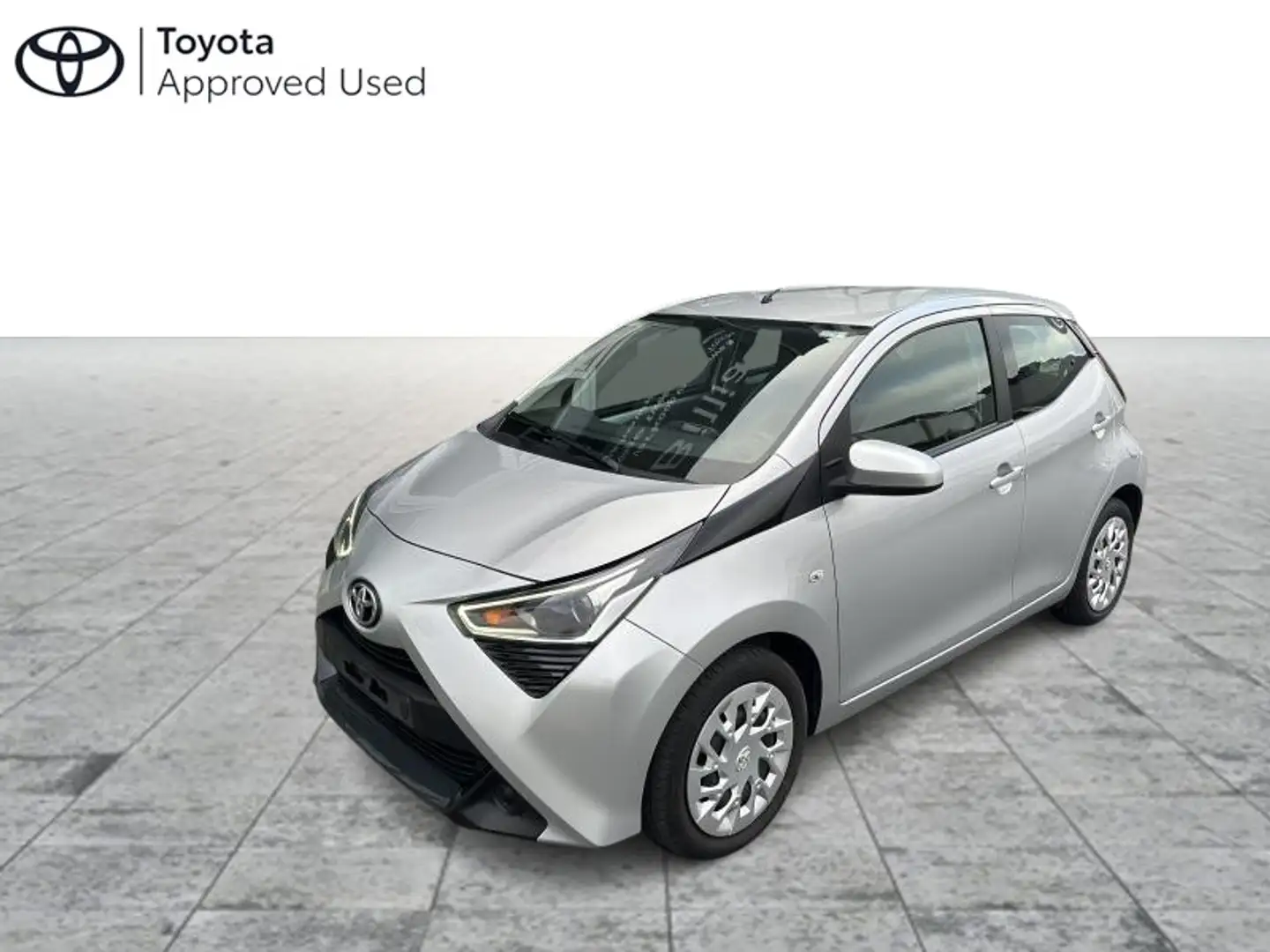 Toyota Aygo x-play2 Gris - 1