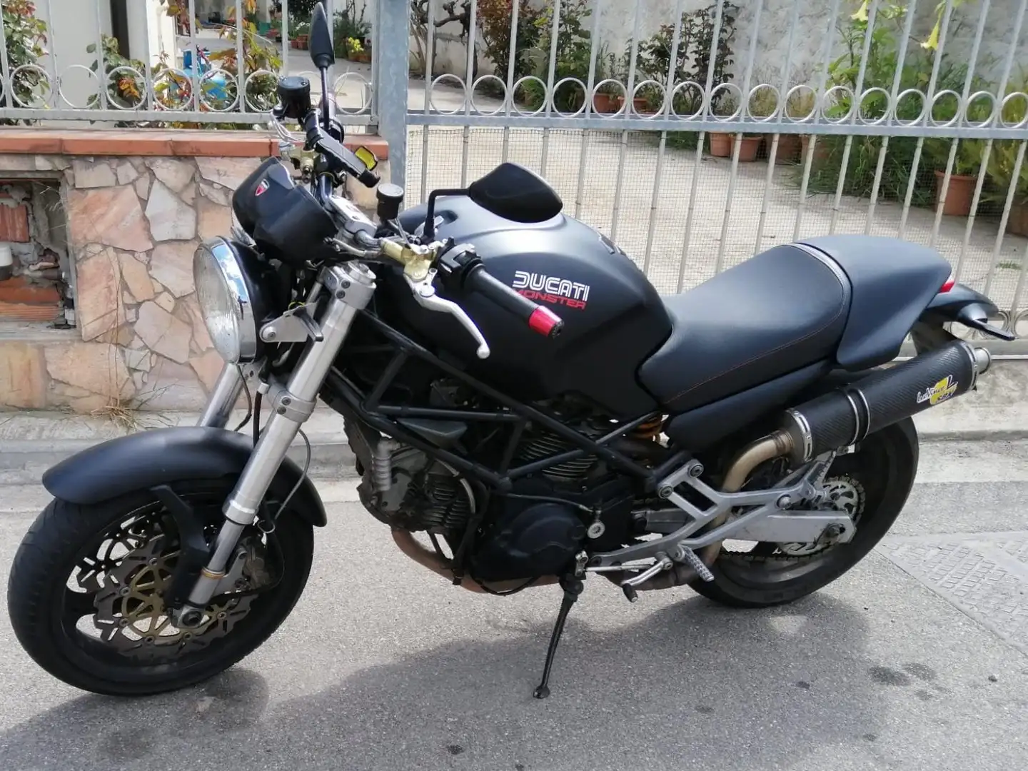 Ducati Monster 750 Noir - 2
