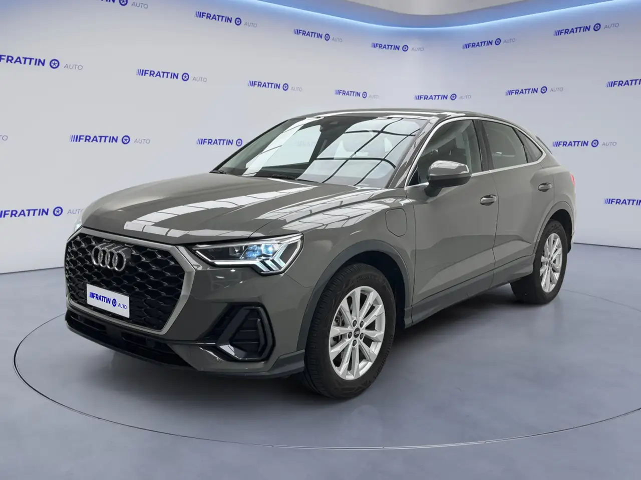 Audi Q3 SPB 45 TFSI e S tronic Business Plus