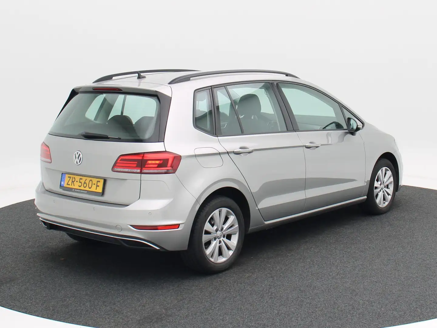Volkswagen Golf Sportsvan 1.0 TSi 115 Pk Automaat Comfortline | Adaptive Cru Grijs - 2