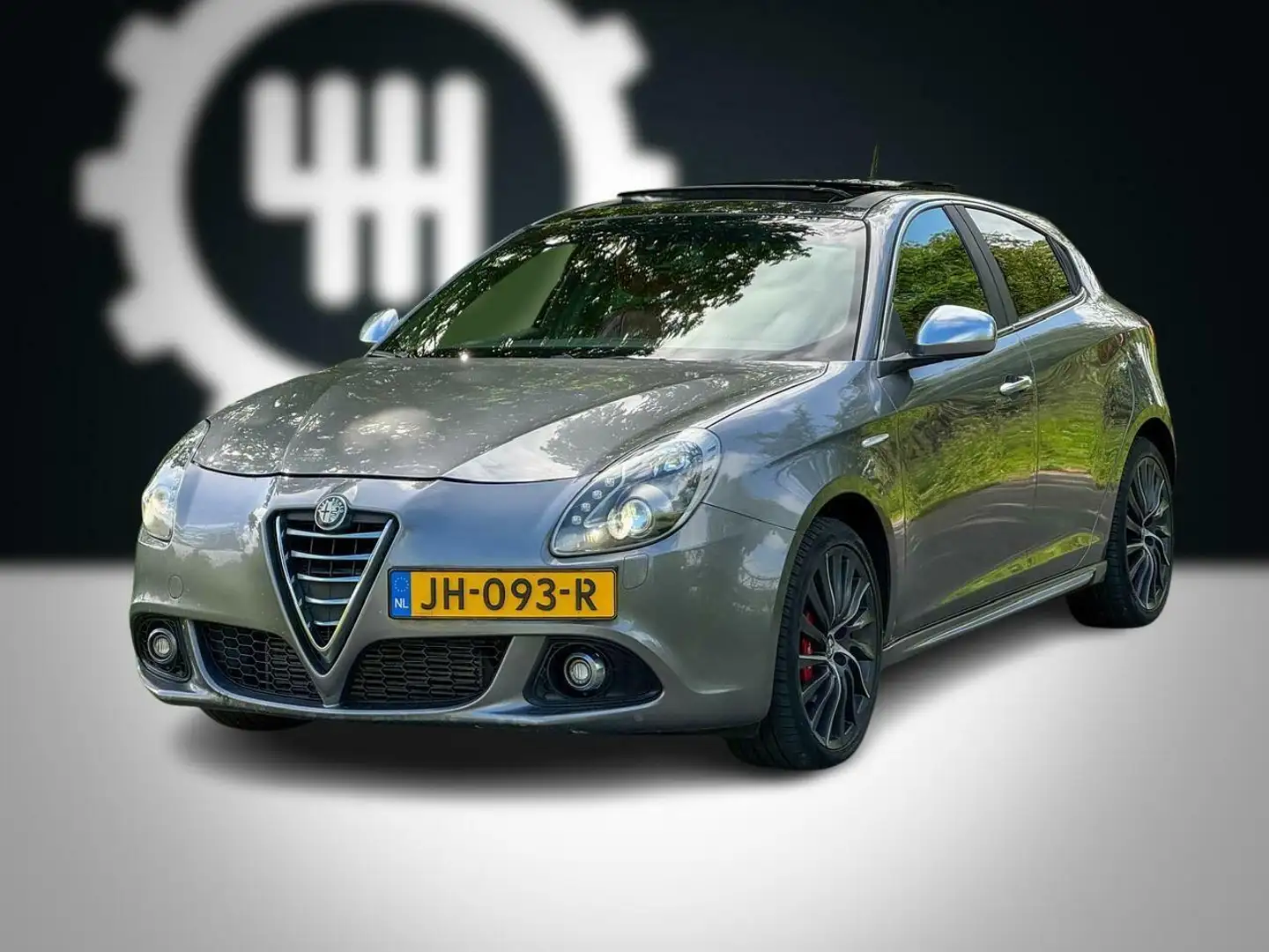 Alfa Romeo Giulietta 2.0 JTDm Exclusive 177PK | AUTOMAAT | PANO | VOL O Grijs - 1