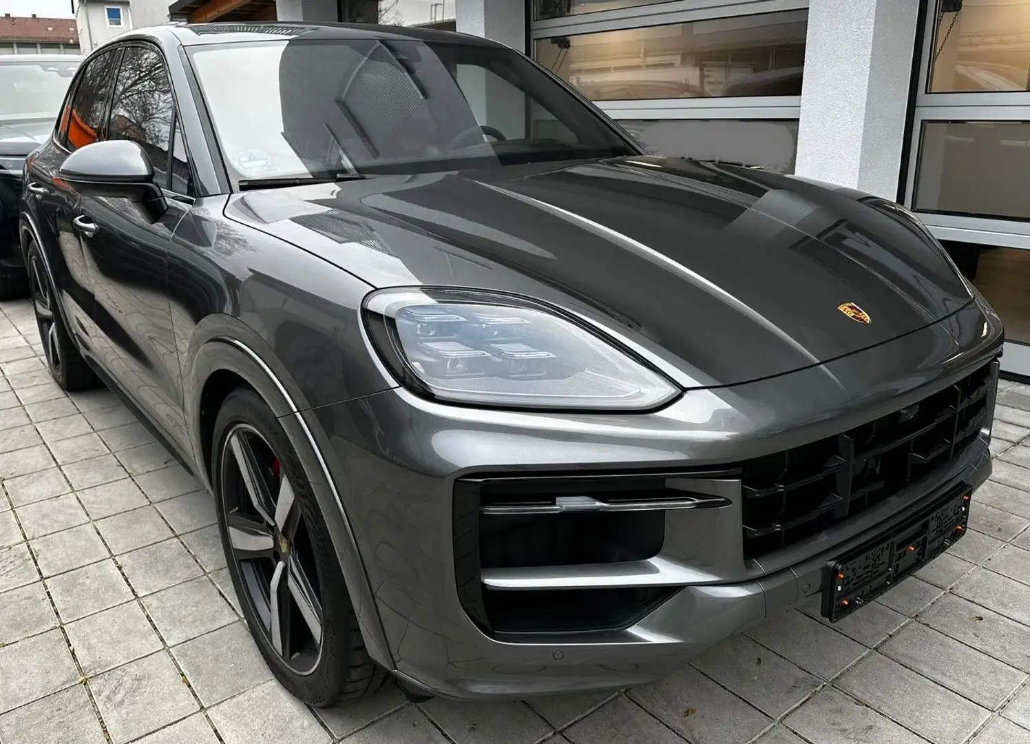 Porsche Cayenne 4.0 GTS tiptronic/N MOD/MATRIX/TETTO/STERZO P/CHRO Grigio - 2