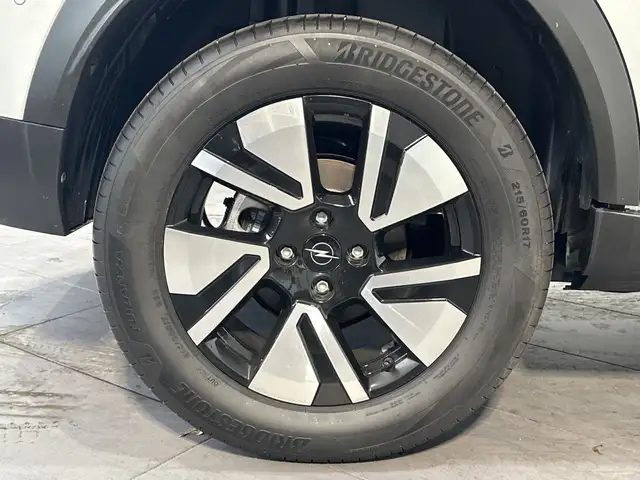 Opel Frontera view 3