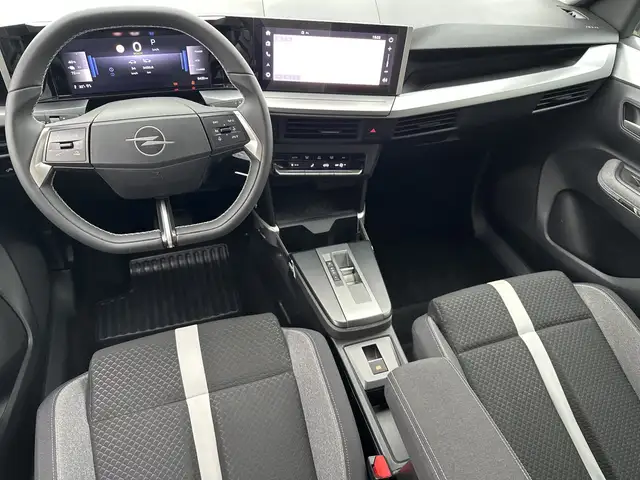 Opel Frontera view 12