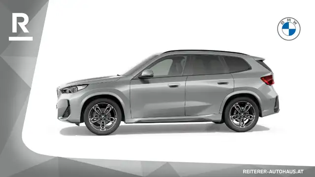 BMW X1 view 4