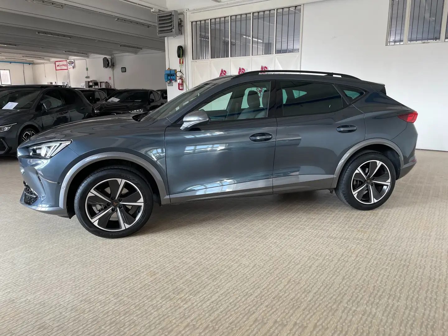 CUPRA Formentor 1.5 tsi 150cv dsg Telecam+Nav+Portellone elett Gris - 1