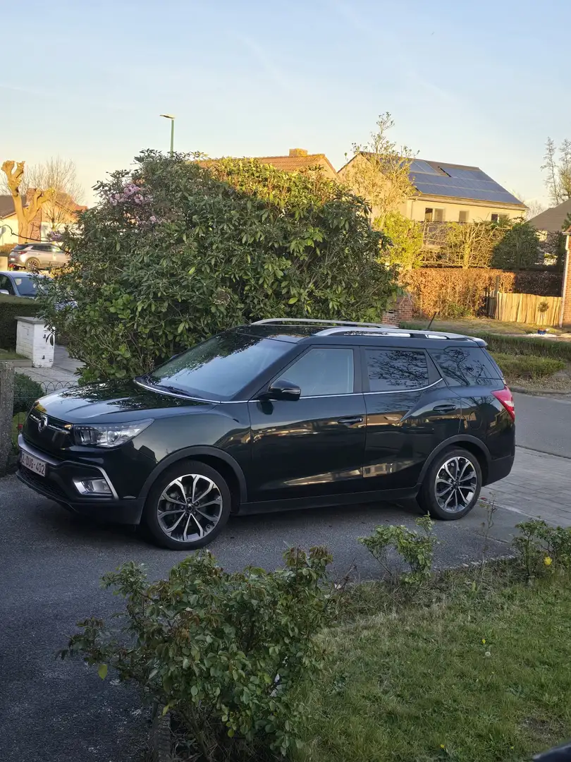SsangYong XLV e-XGi 160 2WD Start/Stop Quartz - 1