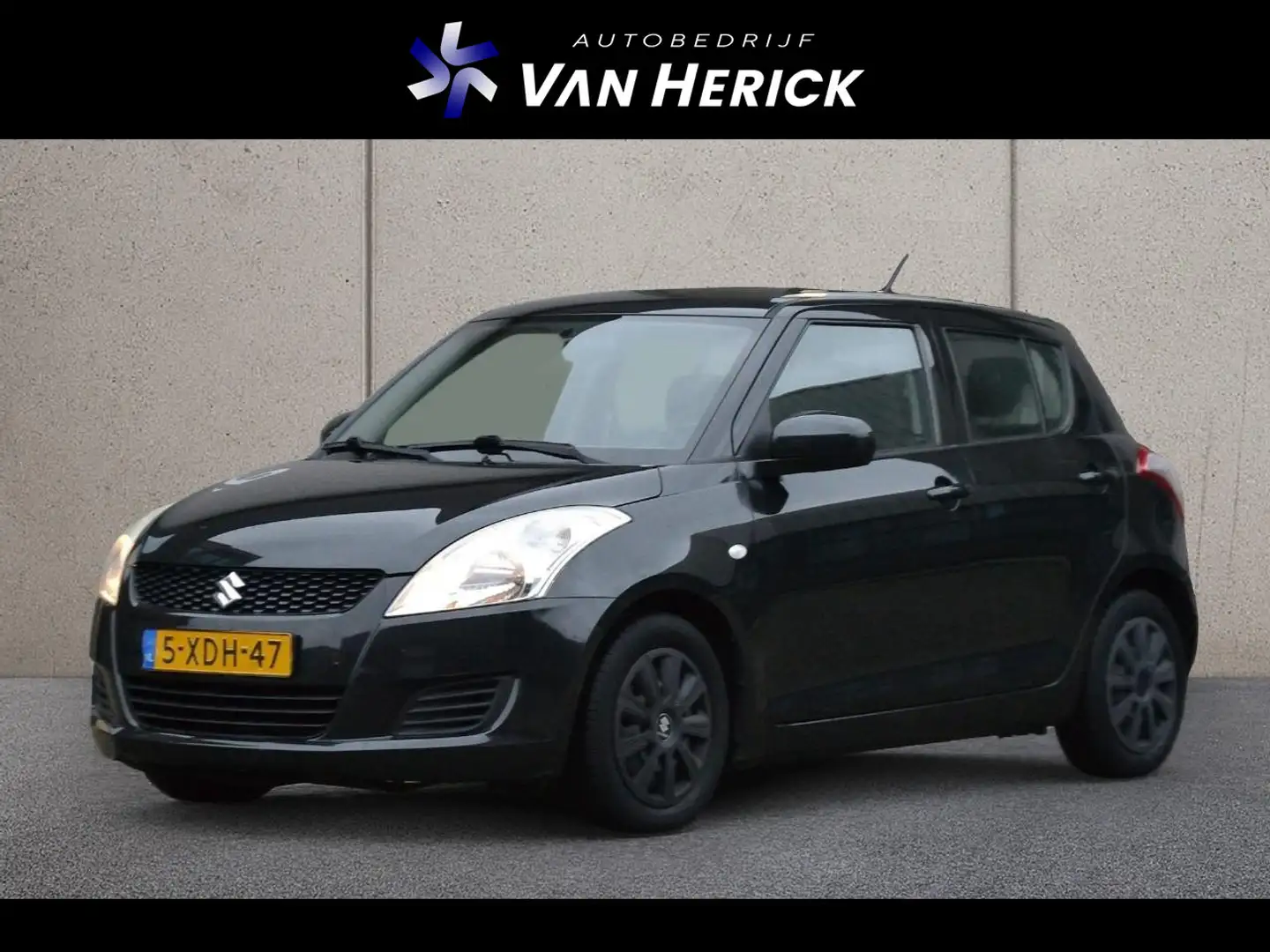 Suzuki Swift 1.2 Comfort EASSS 5 deurs | Airco | Nette staat Zwart - 1