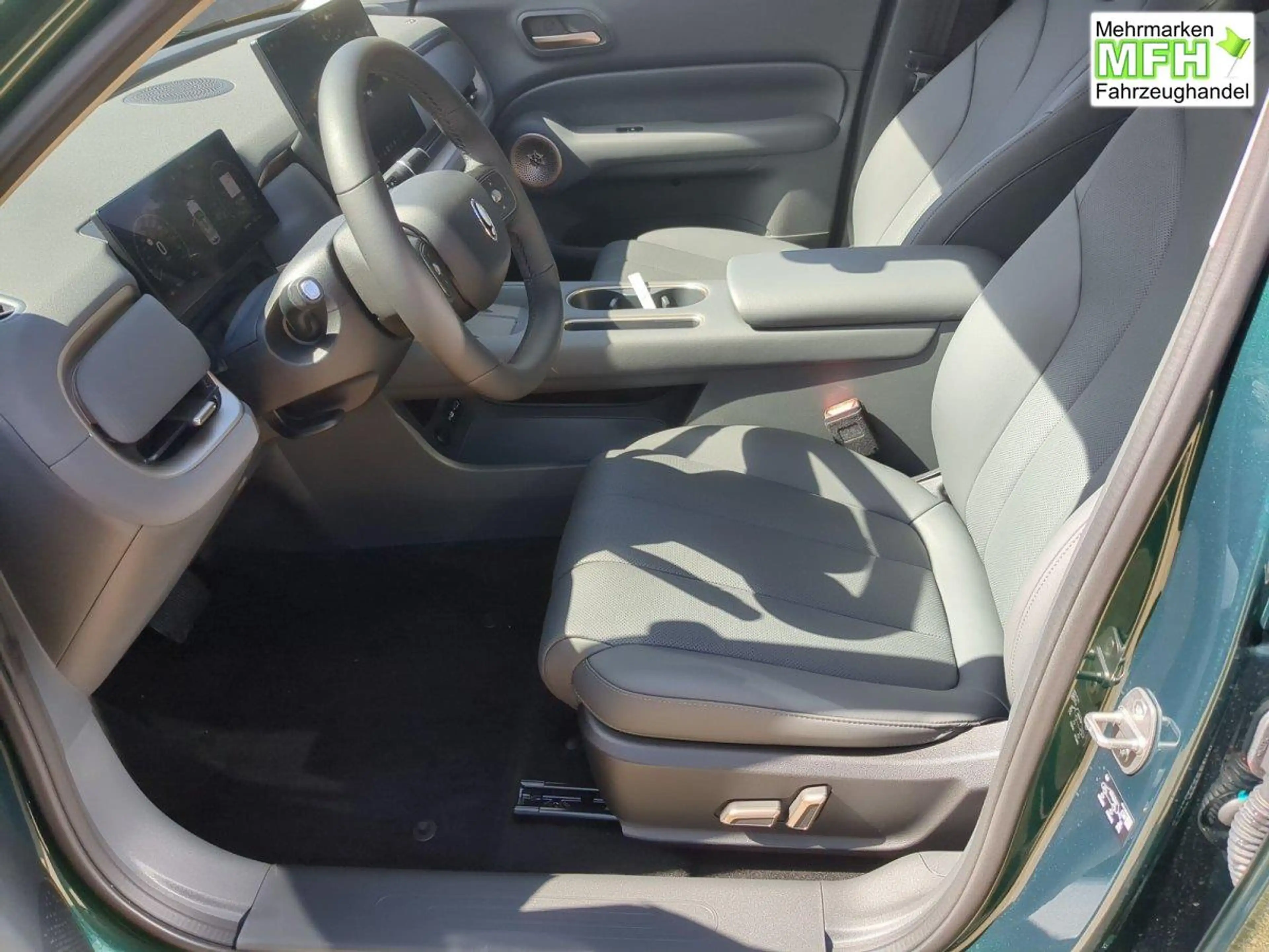 GWM WEY 05 Luxury Panodach+SHZ+LKHZ SUV HEV 1. Hybrid Turb... — photo 3